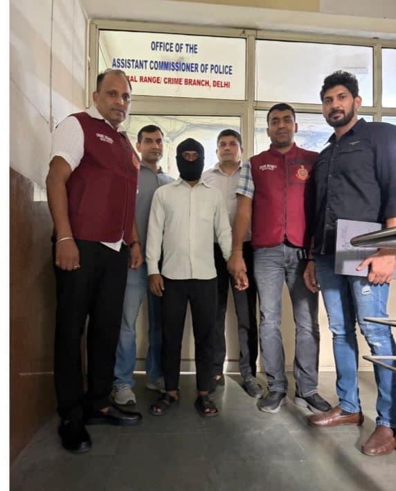 दिल्ली पुलिस की बड़ी कामयाबी: 15 साल से फरार ₹10,000 का इनामी हत्या आरोपी आखिरकार गिरफ्तार!