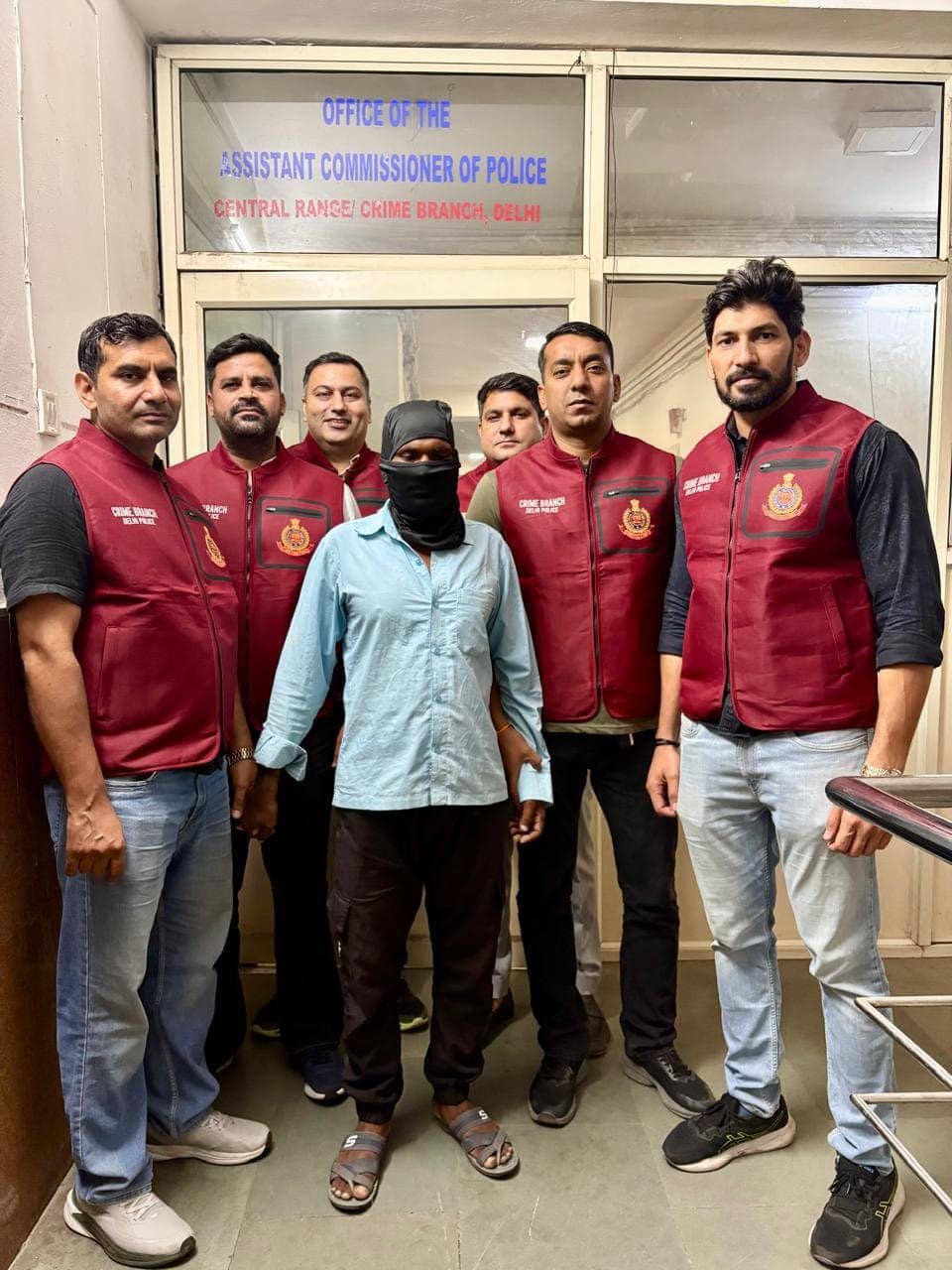 24 साल से चकमा दे रहा हत्या का आरोपी चढ़ा दिल्ली पुलिस के हत्थे, क्राइम ब्रांच ने हरियाणा से किया गिरफ्तार..!