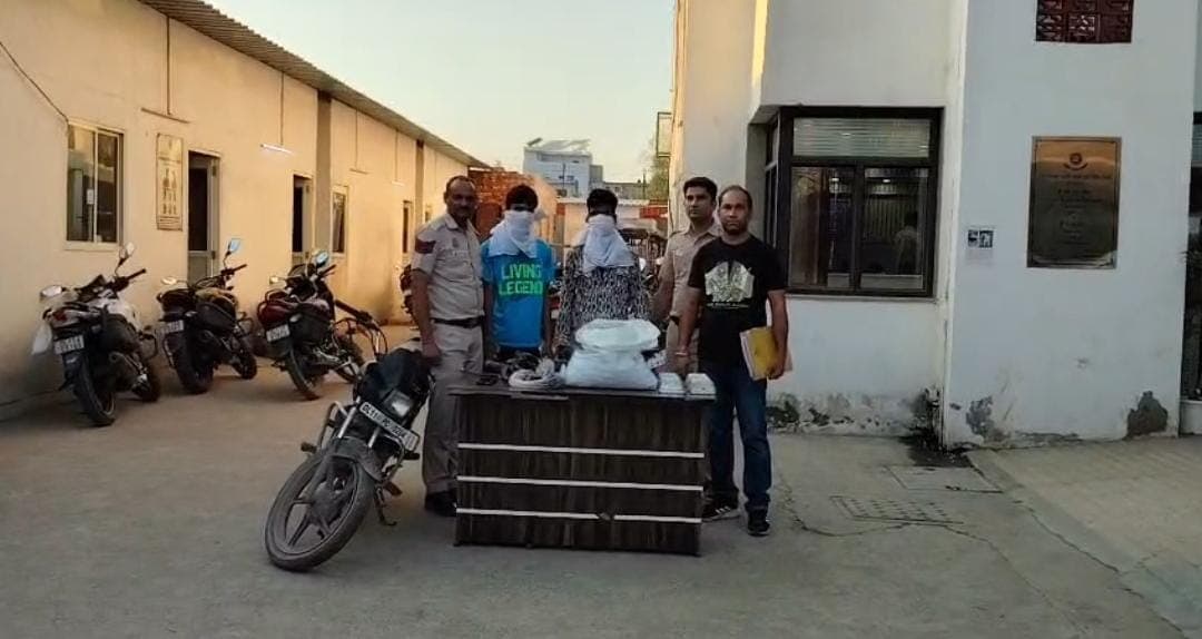 Delhi : समयपुर बादली में चोरी की पांच वारदातों का खुलासा, दो चोरों समेत कबाड़ी गिरफ्तार